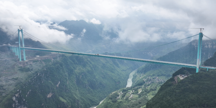 The Huajiang Grand Canyon, Jembatan Tertinggi di China