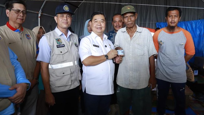 Dokumen Warga Rusak akibat Gempa NTT Akan Diganti Gratis