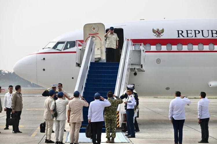 Prabowo Tiba di Riau, Pastikan Karhutla Tuntas