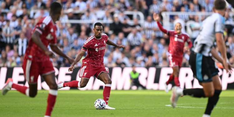 hasil Newcastle vs Liverpool 2-2