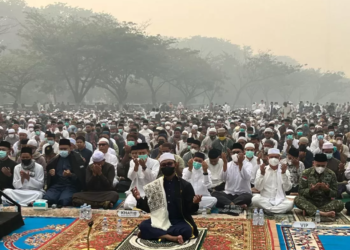 Ribuan Warga Pontianak Salat Istisqa