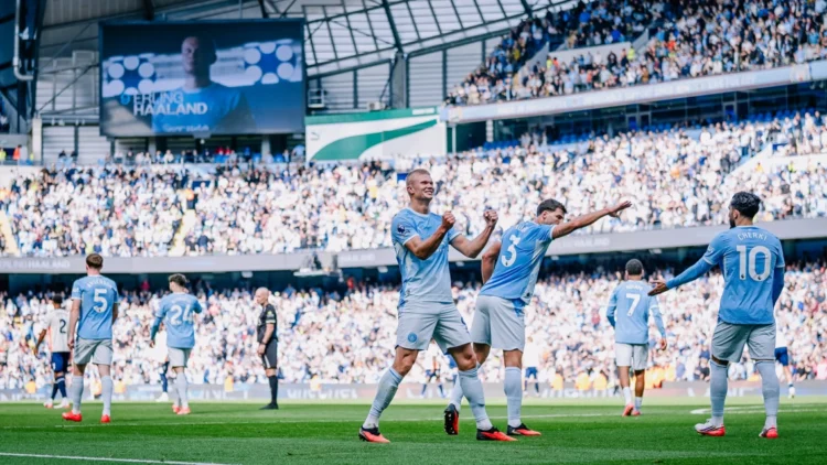 Manchester City merayakan gol di Premier League 2026/2027