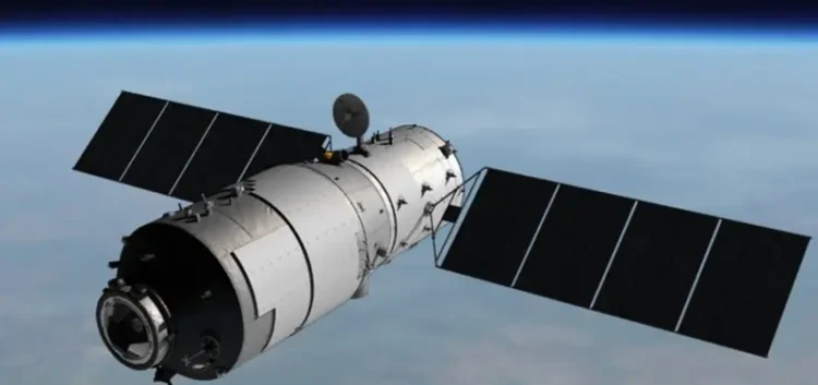 Ilustrasi satelit di orbit Bumi