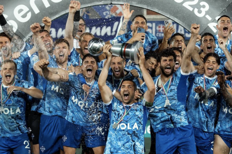 Como 1907 melakoni laga debut bersejarah di panggung Liga Champions 2026/2027