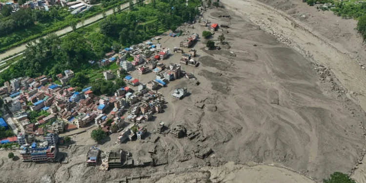 Korban Banjir Bandang Nepal Melonjak Tembus 1.000 Orang
