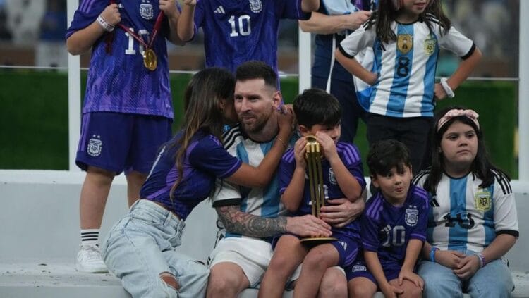 Lionel Messi Pensiun dari Timnas Argentina