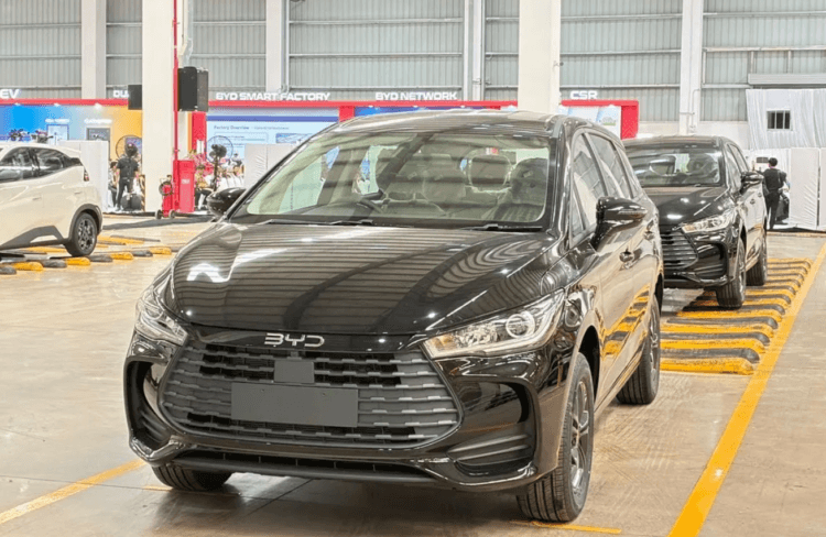 Daftar Harga Mobil Listrik