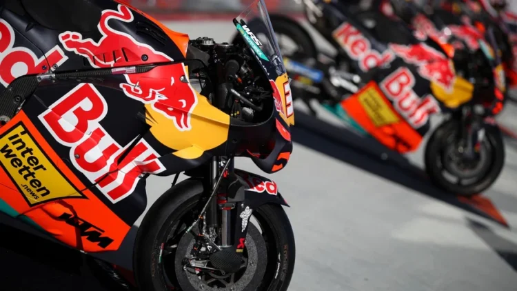 Motor Red Bull KTM di garasi MotoGP