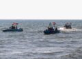 Kapal di perairan sekitar Pulau Perim, Selat Bab al-Mandab