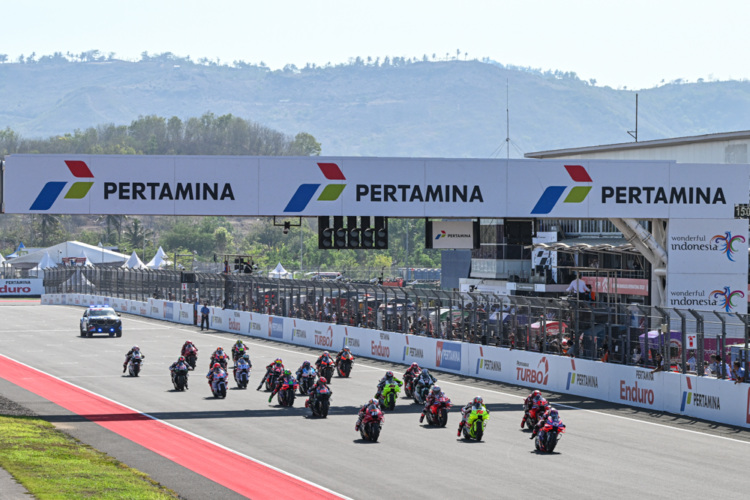 Balapan MotoGP di Pertamina Mandalika International Circuit