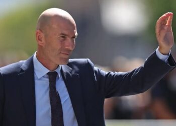 Zinedine Zidane pelatih timnas Prancis