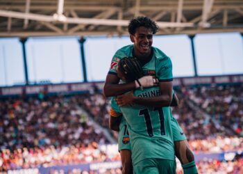 Pemain Barcelona merayakan kemenangan pada pertandingan LaLiga