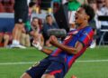 Lamine Yamal merayakan gol untuk Barcelona di La Liga