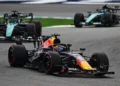 Max Verstappen memimpin balapan GP Bahrain 2026 di Sepang