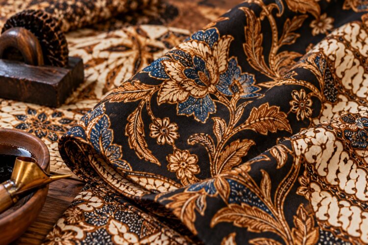 Bukan Sekadar Kain, Kemenkum Banten Dorong Perlindungan Warisan Budaya Batik