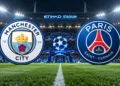 Ilustrasi lambang Manchester City dan Paris Saint-Germain berhadapan di lapangan stadion pada malam hari