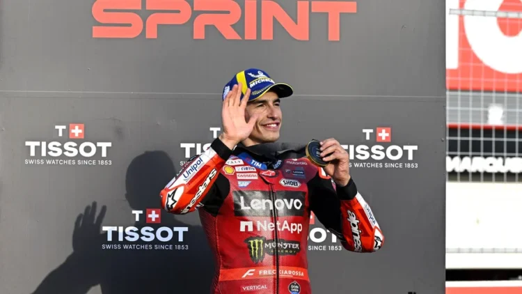 Marc Marquez merayakan kemenangan Sprint MotoGP