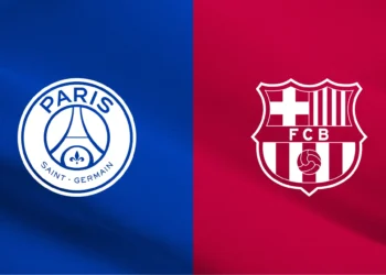 Logo Paris Saint-Germain pada latar biru dan logo FC Barcelona pada latar merah.